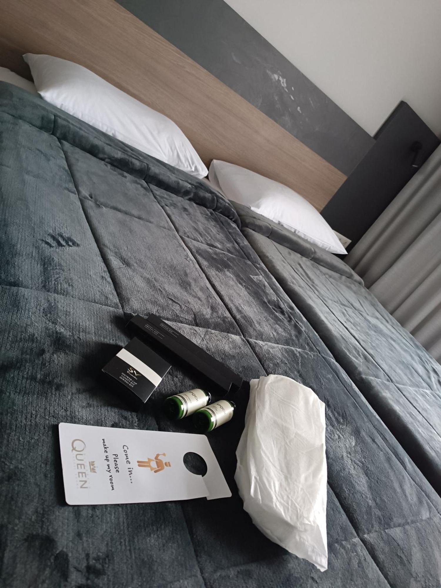 Elizabeth Queen Luxury Rooms Паралия-Катерини Экстерьер фото