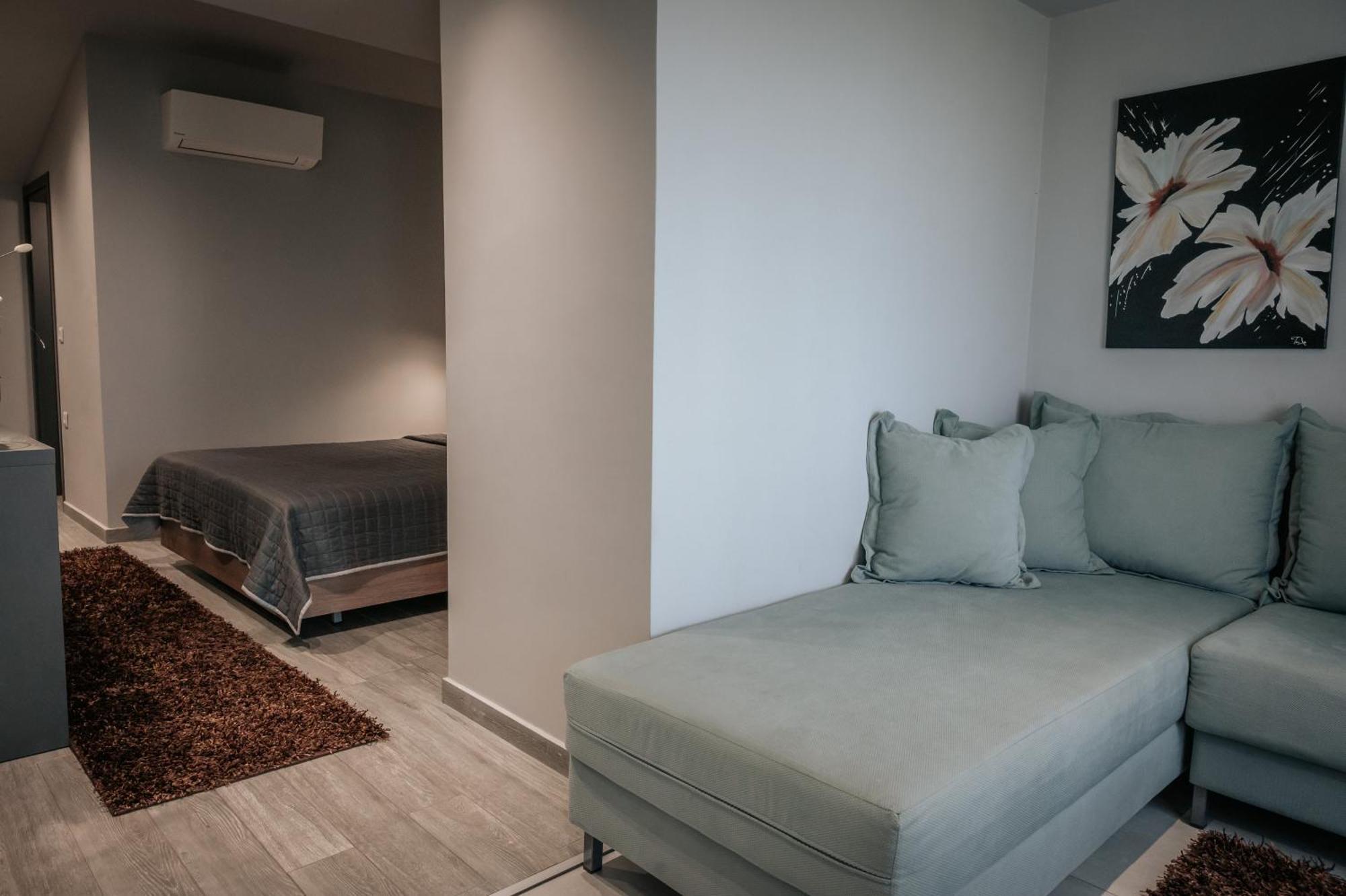Elizabeth Queen Luxury Rooms Паралия-Катерини Экстерьер фото