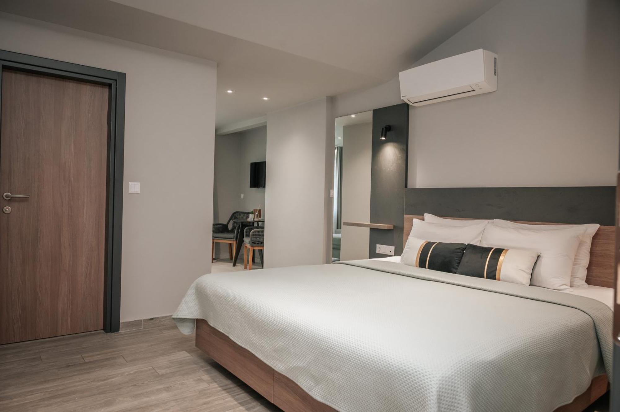 Elizabeth Queen Luxury Rooms Паралия-Катерини Экстерьер фото