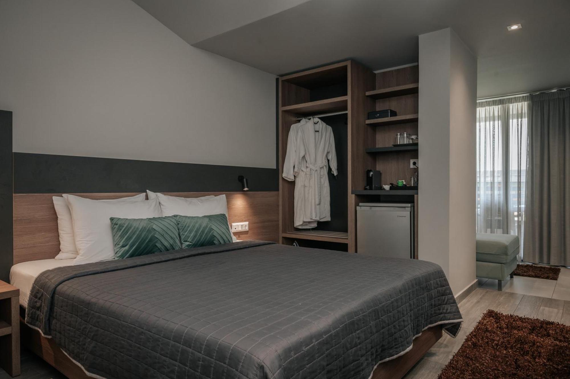 Elizabeth Queen Luxury Rooms Паралия-Катерини Экстерьер фото